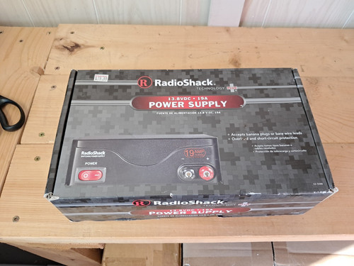 Radioshack 508b 8vdc 19a - 22-508b, 13.8vdc